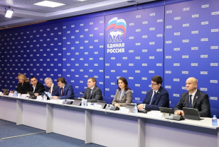 «Единая Россия» и Минпросвещения дали поручения регионам по программам капремонта и строительства объектов образования