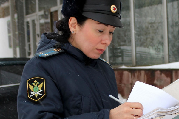 Смоленские приставы помогли компании вернуть деньги по договору поставки