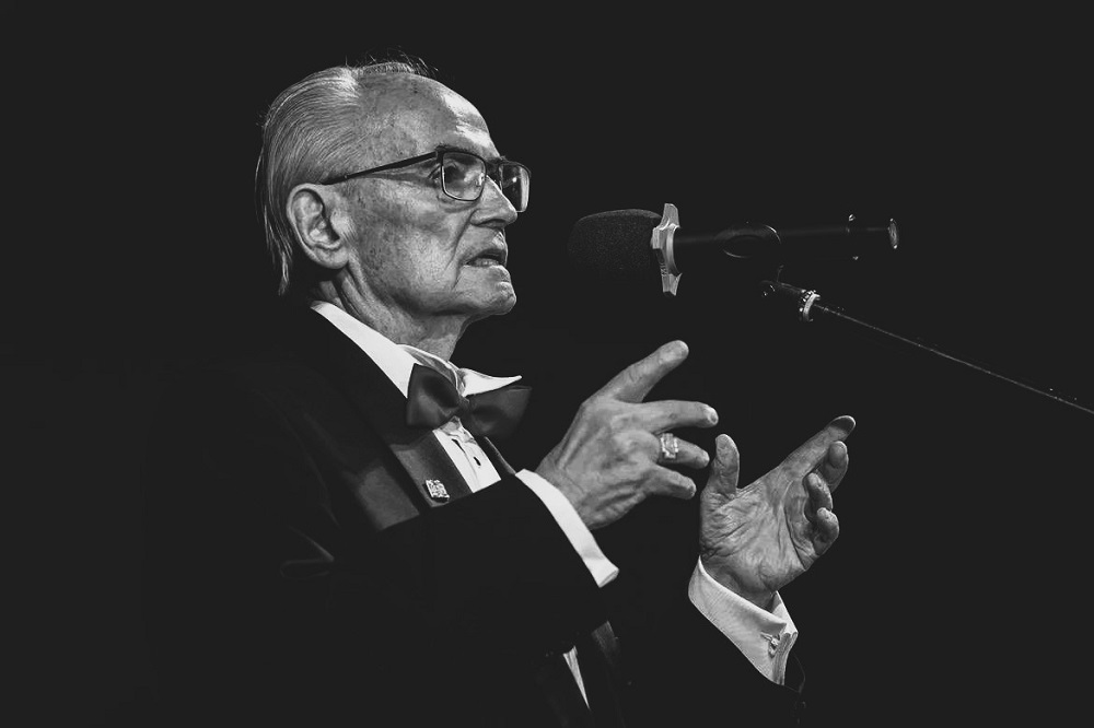 Умер президент смоленского фестиваля «Золотой Феникс» Всеволод Шиловский