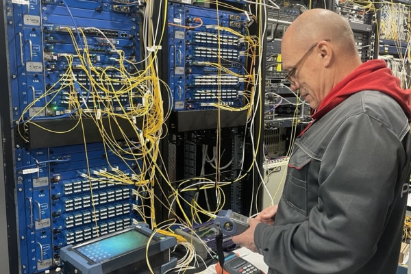Контрольный пункт: «Ростелеком» завершил испытания российского DWDM-оборудования VPG LaserONE