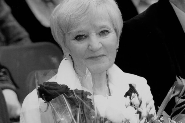  Смоленская область скорбит в связи с кончиной заслуженного художника России Веры Самариной