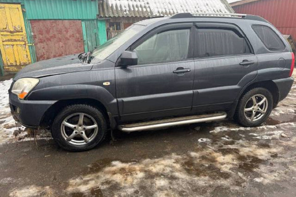 На автодороге в Руднянском округе иномарка «вылетела» в кювет