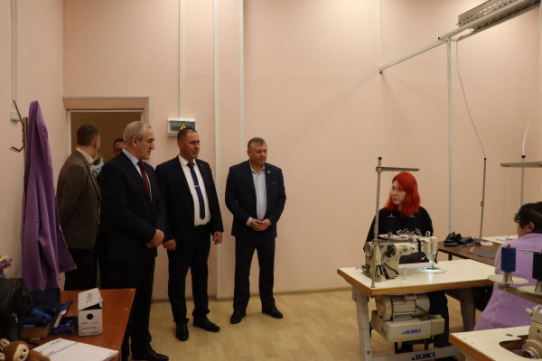 Сергей Неверов оценил трансформацию Починковского индустриального техникума