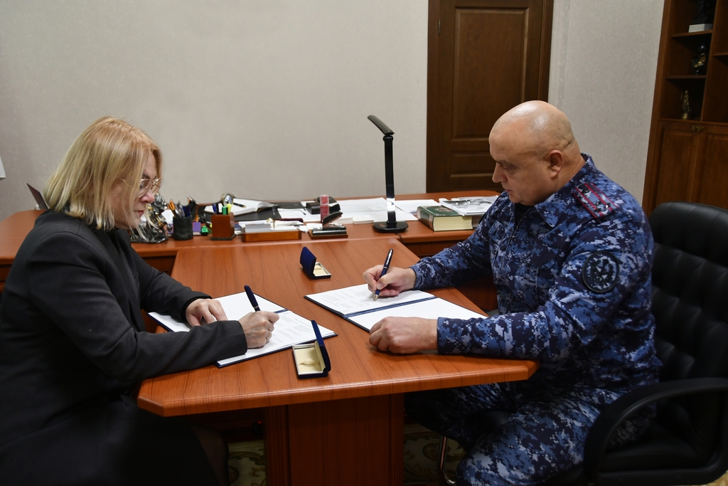 УФСИН и фонд «Защитники Отечества» заключили соглашение о поддержке ветеранов СВО