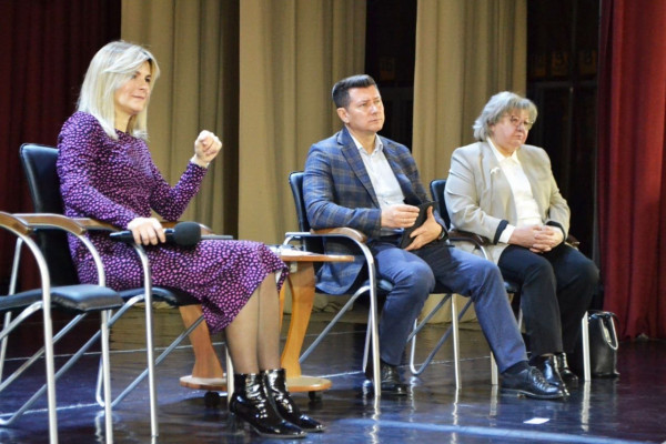 Смоленская область предлагает беспрецедентные меры поддержки молодым специалистам