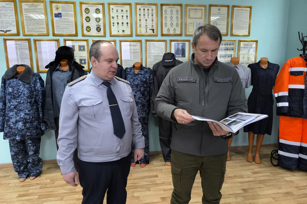 Пётр Илюхин оценил производственный потенциал сафоновской колонии