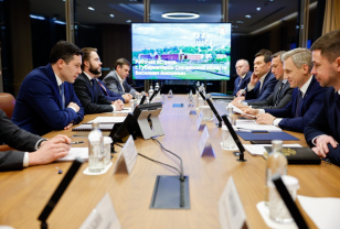 Губернатор Василий Анохин обсудил с министром промышленности РФ развитие промышленного комплекса Смоленской области