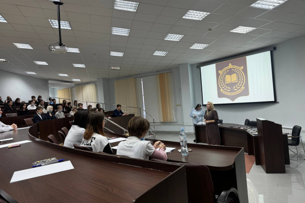 «Умники и умницы земли Смоленской»: стартовал отборочный этап 