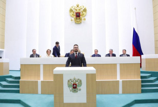 Василий Анохин прокомментировал уход Руслана Смашнёва с должности сенатора