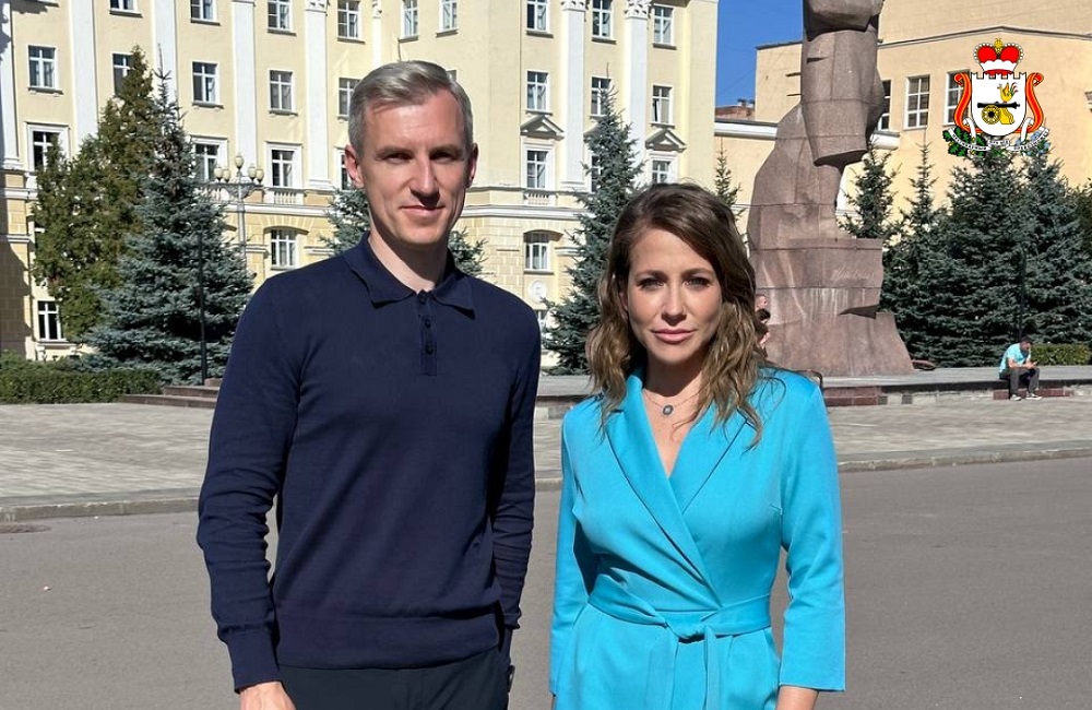 Смоленск поддержала телеведущая Юлия Барановская