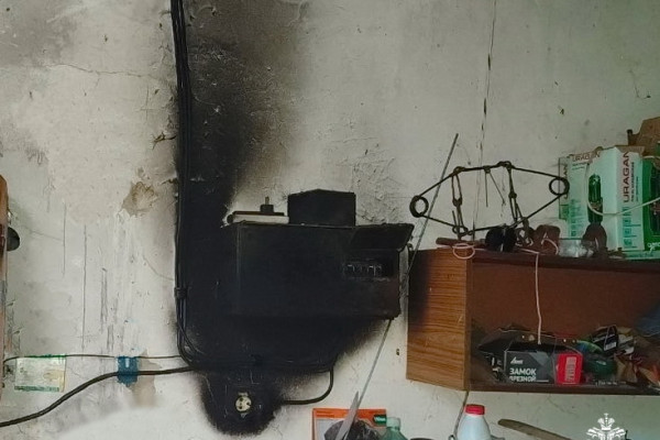 В Починковском округе неисправность в удлинителе привела к пожару