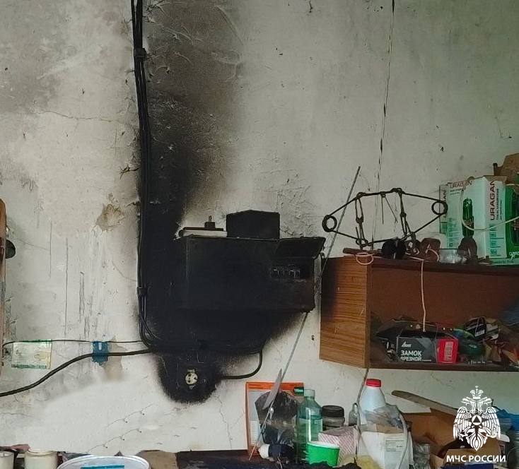 В Починковском округе неисправность в удлинителе привела к пожару