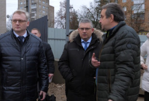Александр Новиков проинспектировал ход строительства акватермального комплекса в Смоленске