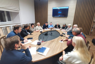 Михаил Радченков организовал встречу с председателями советов многоквартирных домов