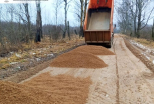 В Духовщинском округе «Смоленскавтодор» проводит работы по улучшению состояние дорожного покрытия