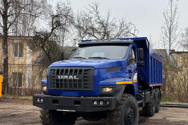 Новый автомобиль поступил в филиал «Смоленскавтодора» 