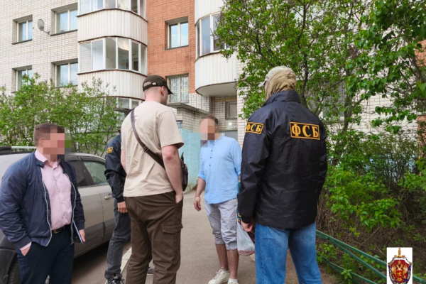  Заместитель начальника Смоленской таможни признан виновным в превышении должностных полномочий