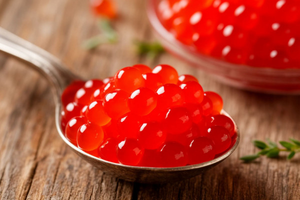 Мошенники похитили деньги смолянина под предлогом продажи икры