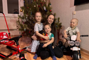 Губернатор Василий Анохин исполнил новогодние мечты смоленских детей