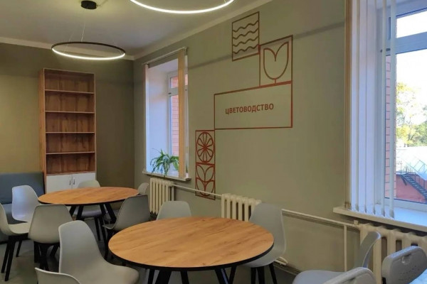 Губернатор Василий Анохин представил программу развития агропромышленного комплекса Смоленской области через кадровую подготовку