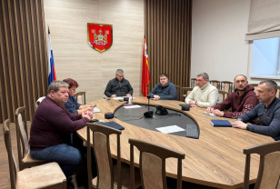 Глава города Александр Новиков провёл оперативное совещание по координации работы в условиях штормового предупреждения