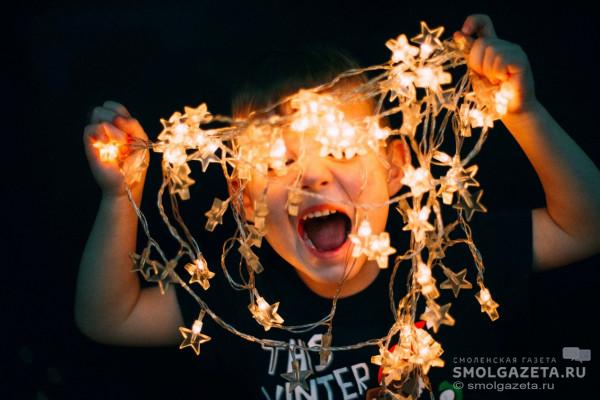 В Рославле пожар из-за гирлянды едва не унёс жизни