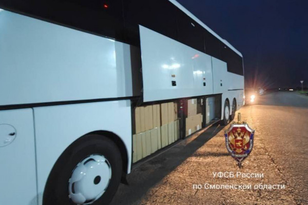 Смоленское УФСБ пресекло канал контрабанды немаркированных сигарет