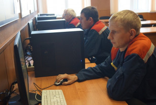 Более 2050 сотрудников смоленского филиала «Россети Центр» усовершенствовали профессиональные навыки в 2025 году