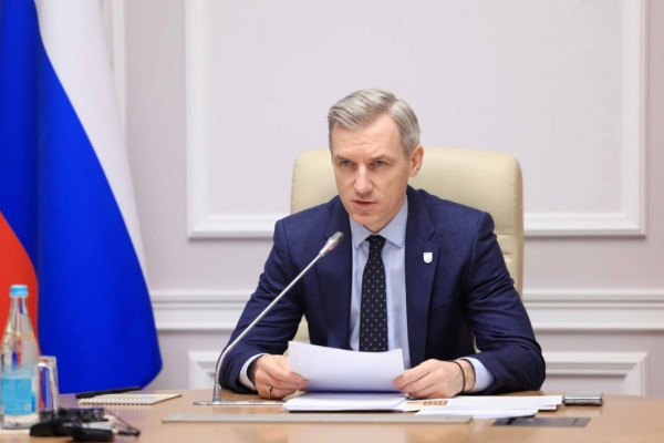 Губернатор Василий Анохин предложил передать предпринимателям 43 пустующих муниципальных здания по льготной аренде