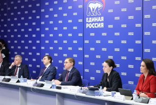 Выполнение народной программы «Единой России» обеспечило местами в школах 1,1 миллиона учеников по всей стране