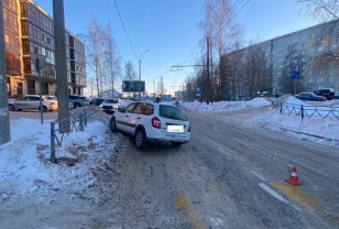 В Смоленске отечественная легковушка сбила пенсионерку