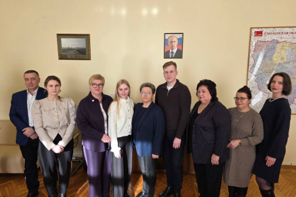 За три года более 160 врачей и медсестёр начали работу в Смоленской области по программе «Земский доктор» 