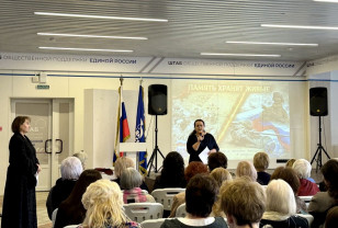 Смолянки записали поэтическое видеопоздравление для участников СВО