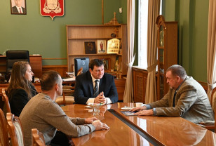 Игорь Ляхов встретился с Ириной Сумниковой и Сергеем Фоминым