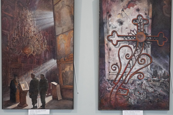 В Смоленске открылась выставка ко Дню защитника Отечества