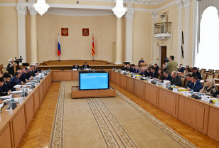 Смоленская областная дума провела 24-е заседание