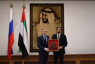 Василий Анохин обсудил с послом ОАЭ расширение поставок смоленской продукции