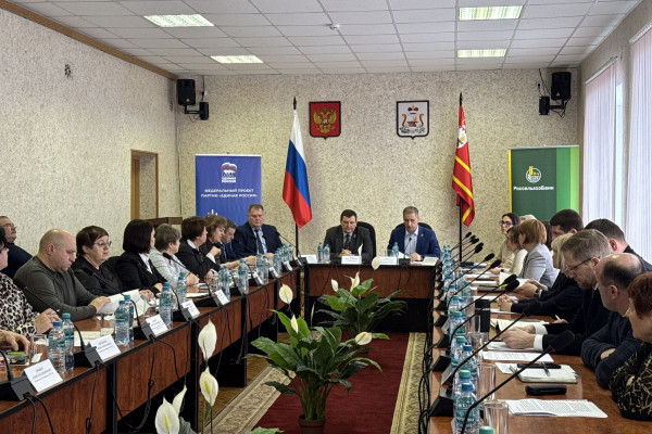 Новые возможности для смоленских ветеранов СВО: льготный соцконтракт для развития бизнеса