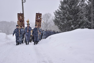 Смоленские росгвардейцы приняли участие в Великопостном крёстном ходе