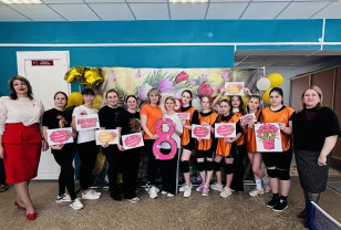 Волейбольный матч сотрудниц колонии и учащихся школы состоялся в Сафоновском округе