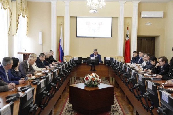 В Смоленске подачу теплоносителя снизили до минимально возможных значений