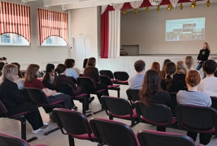 Лекторы общества «Знания» рассказали смолянам о здоровом образе жизни и госнаградах 