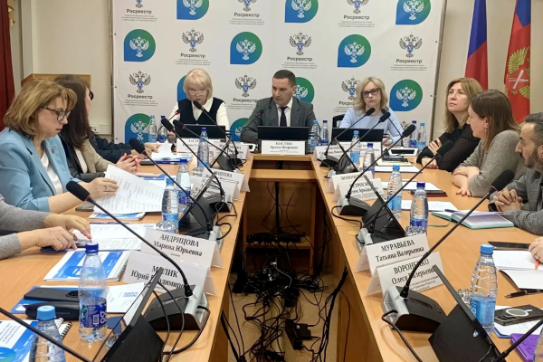 Глава Управления Росреестра по Смоленской области рассказал о достижениях и планах ведомства