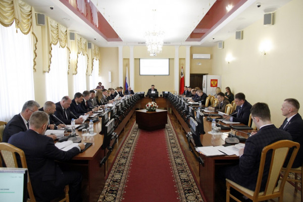 Смоленский городской совет присвоил 12 школьникам звание «Лауреат премии имени Ю. А. Гагарина»