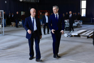 Василий Анохин и Александр Бабаков посетили строящийся Центр настольного тенниса