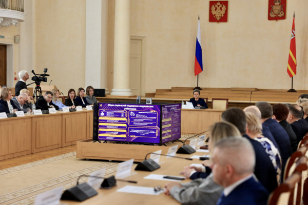 В Смоленской области почти 730 тысяч человек прошли диспансеризацию и профосмотры