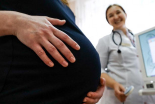 Михаил Мишустин: Беременных из сельской местности будут бесплатно возить к врачам