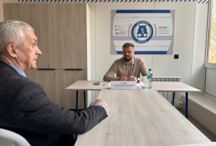 Депутат Государственной Думы Артём Туров провёл в Смоленске традиционный приём граждан