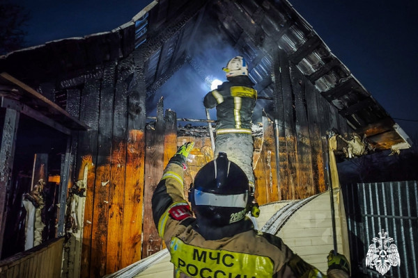 В садовом товариществе «Корохоткино» в Смоленске сгорела баня