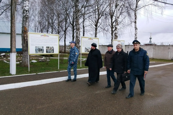 Представители общественности проверили условия содержания осуждённых в колонии-поселении № 7 